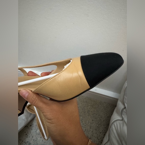 Authentic Chanel Slingbacks size 39 - Picture 11 of 11